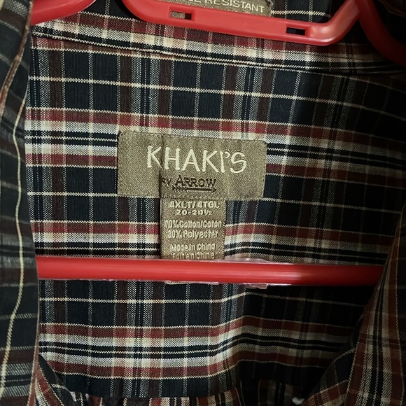 Big & tall plaid cotton blend button up shirt. L3 - Picture 3 of 4